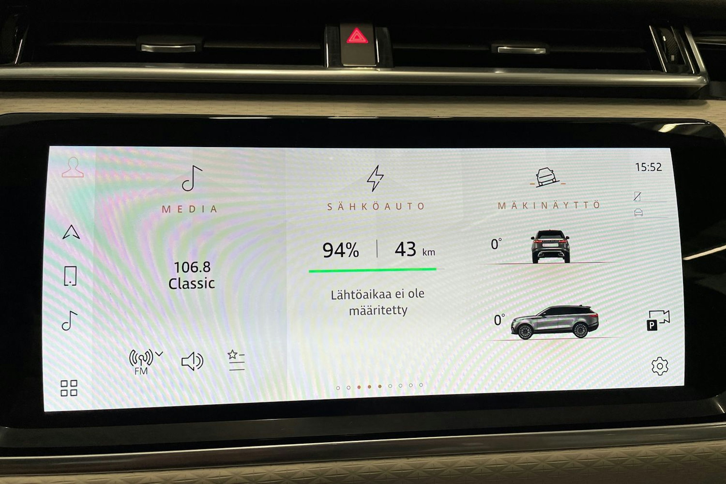 ruskea (beige) Land Rover Range Rover Velar 2021 kuva 27.