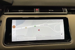ruskea (beige) Land Rover Range Rover Velar 2021 kuva 30.