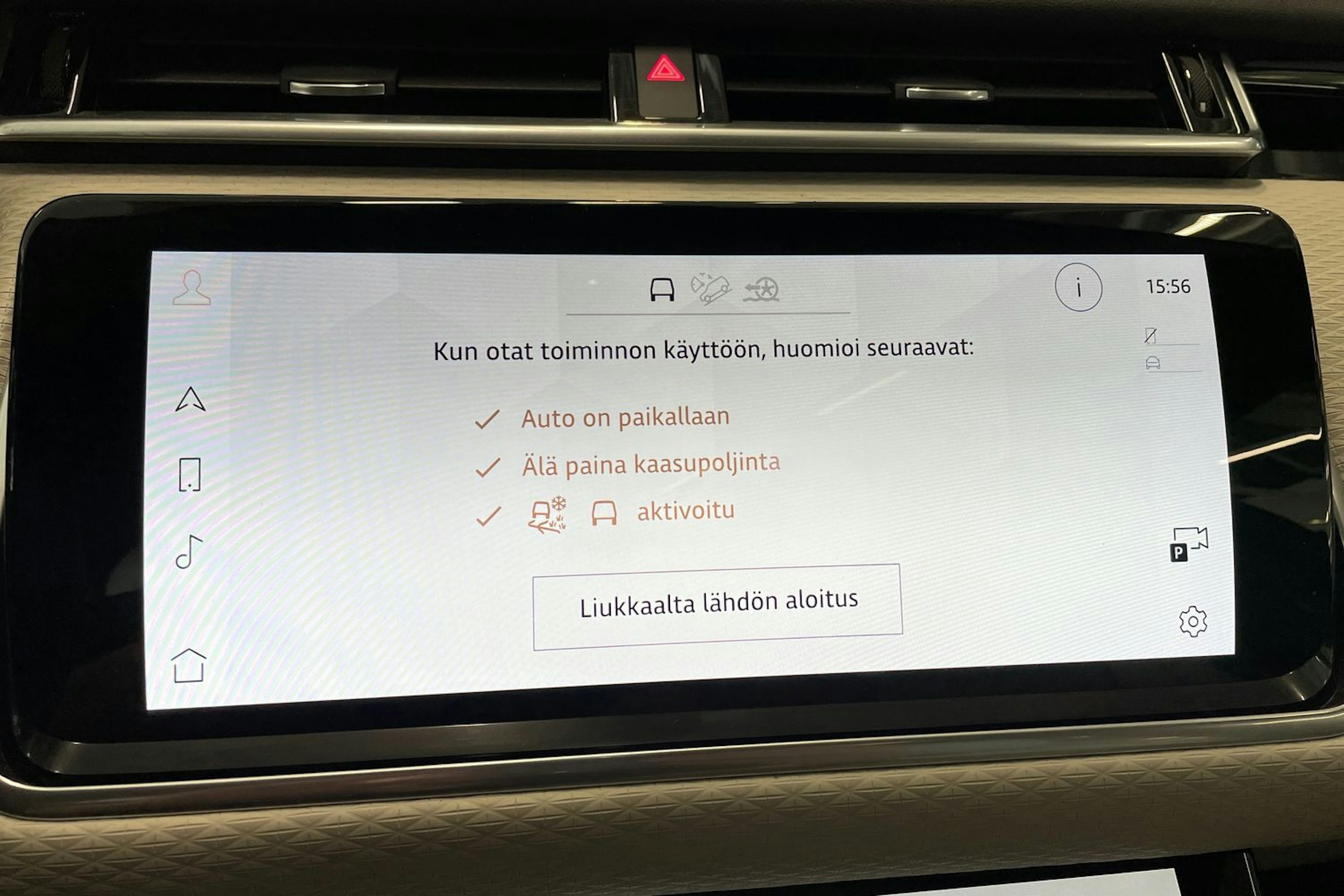 ruskea (beige) Land Rover Range Rover Velar 2021 kuva 31.