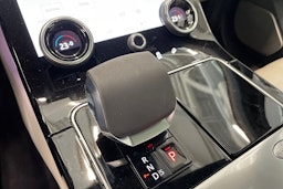 ruskea (beige) Land Rover Range Rover Velar 2021 kuva 34.