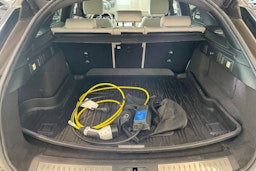 ruskea (beige) Land Rover Range Rover Velar 2021 kuva 38.