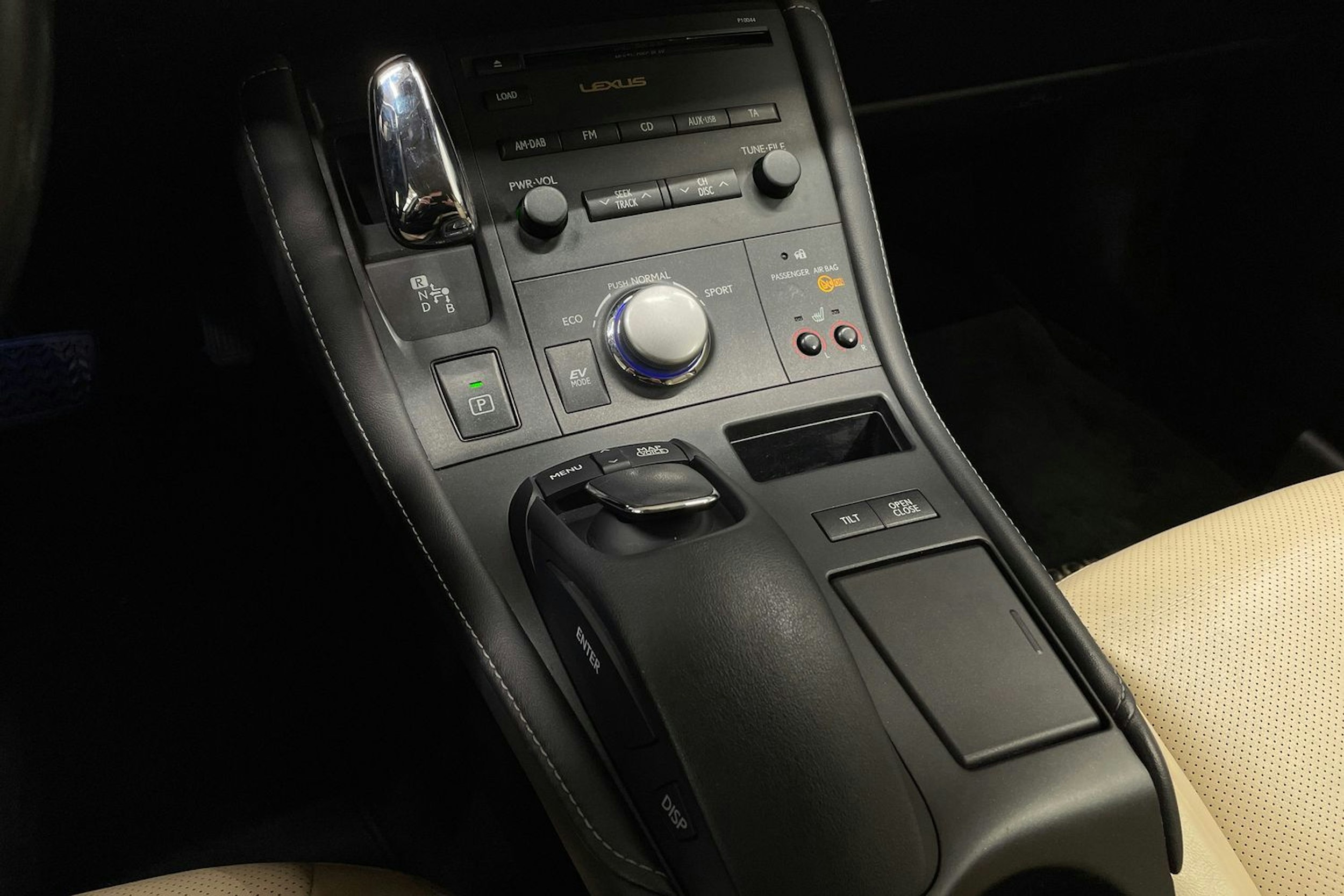 Ruskea (beige) Lexus CT 2012 kuva 22.