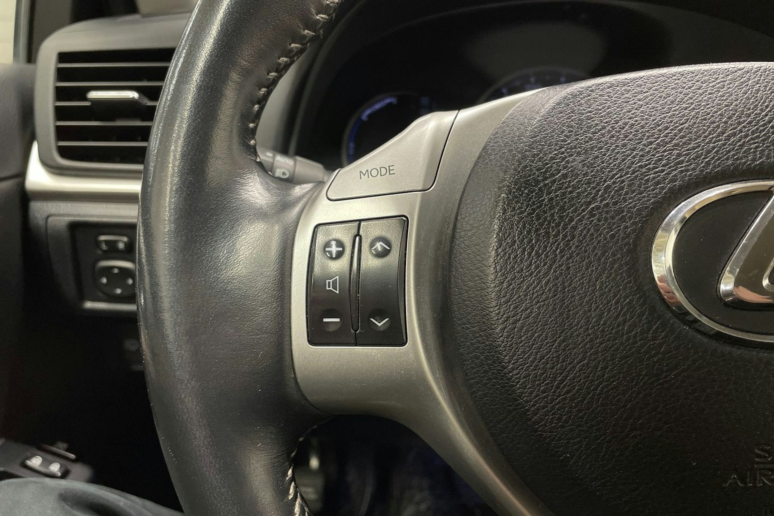 Ruskea (beige) Lexus CT 2012 kuva 24.