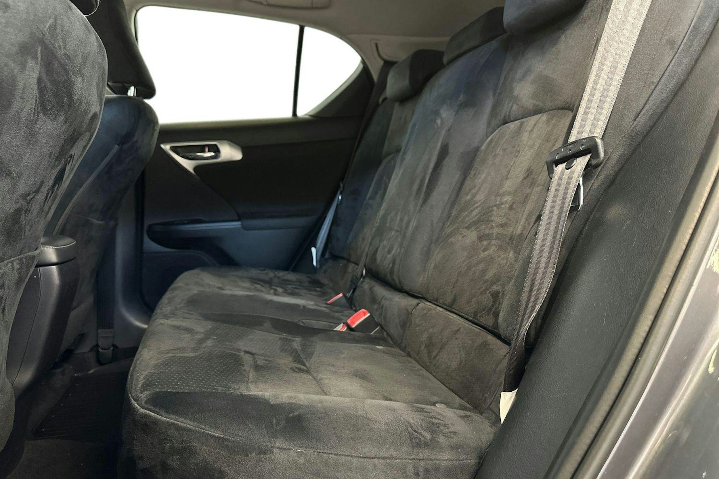 harmaa Lexus CT 2014 kuva 10.