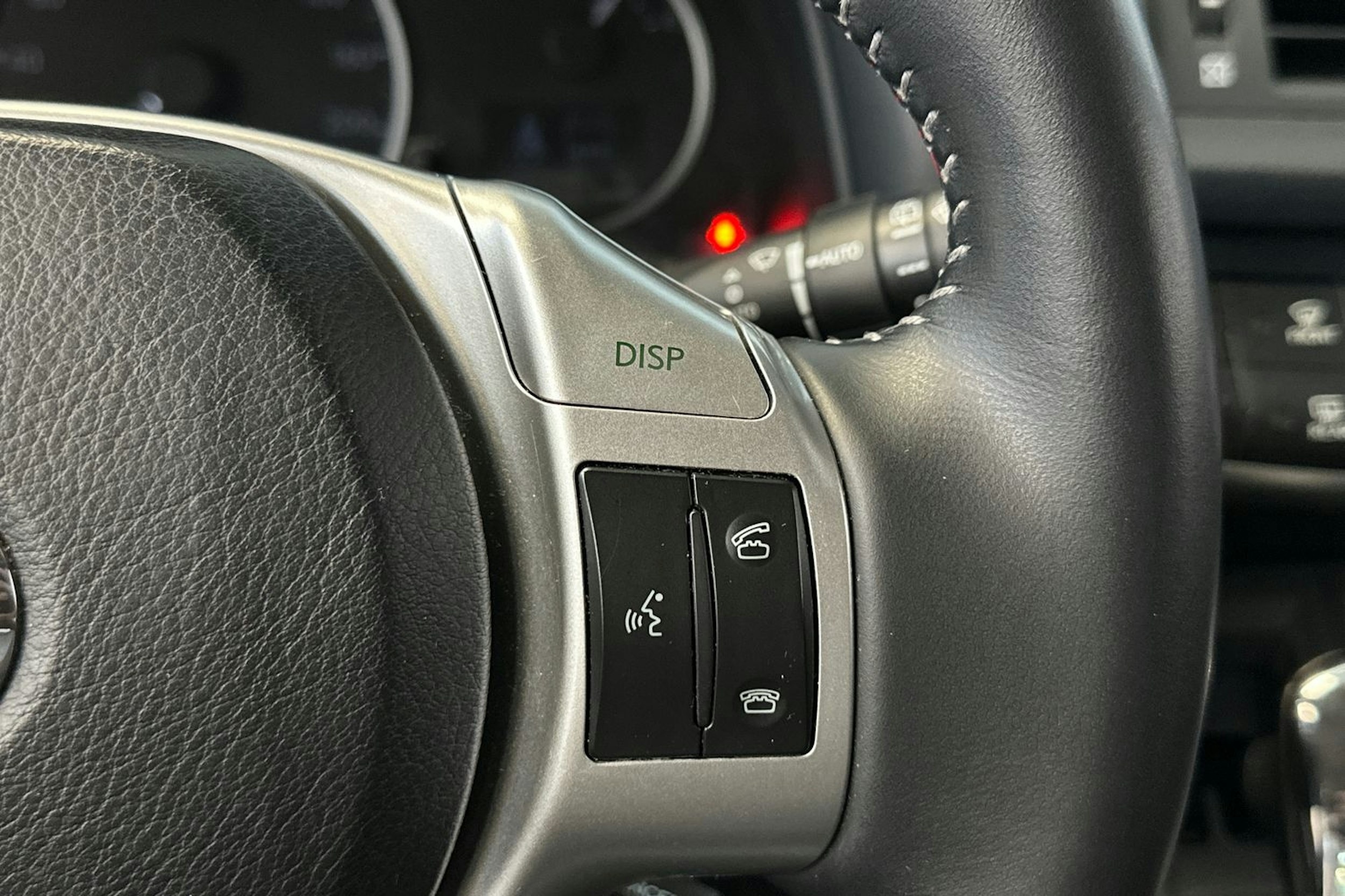 harmaa Lexus CT 2014 kuva 20.