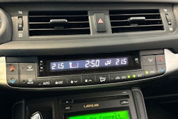 harmaa Lexus CT 2014 kuva 24.