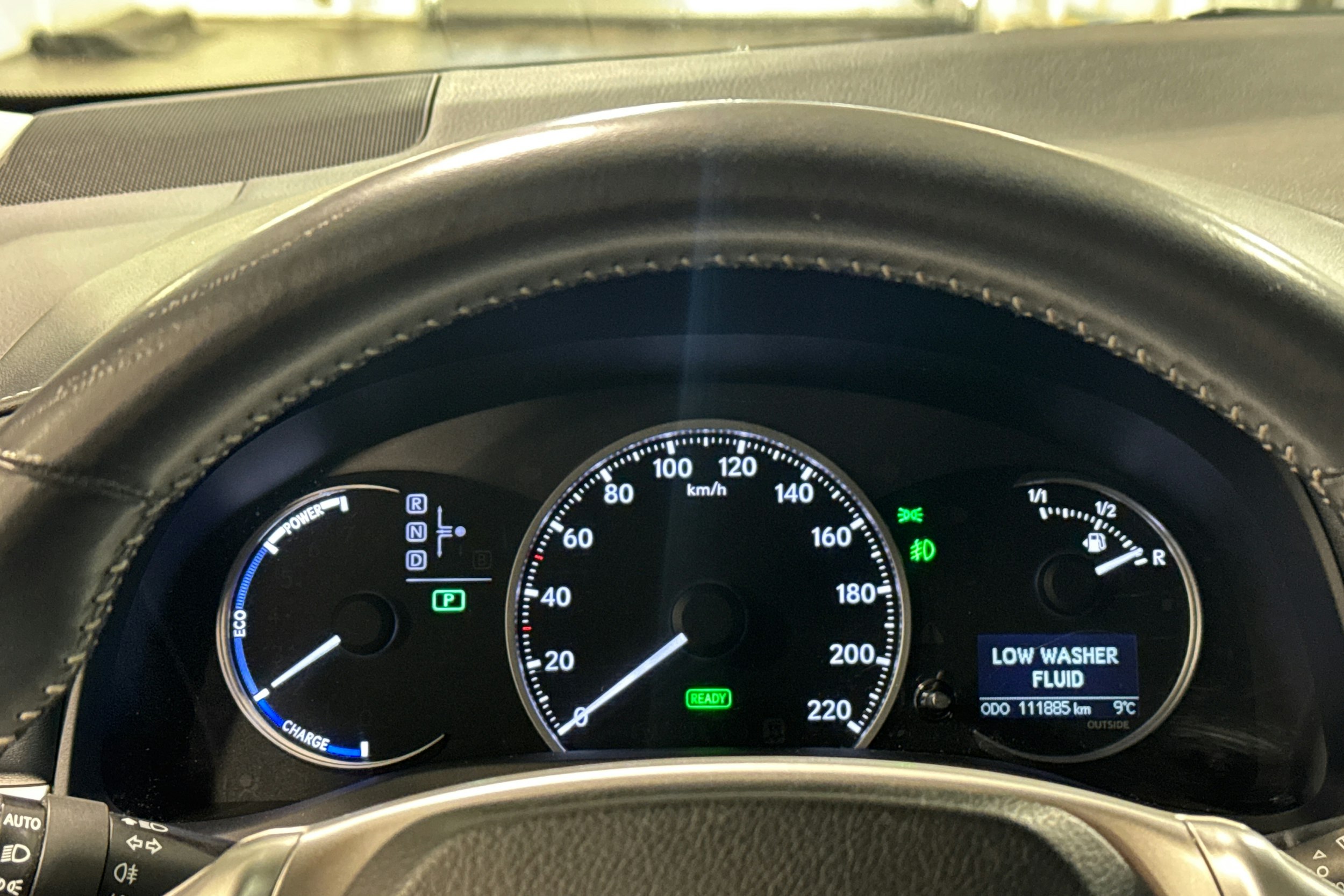 harmaa Lexus CT 2014 kuva 15.