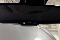 harmaa Lexus CT 2014 kuva 24.