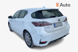 valkoinen Lexus CT 2016 kuva 2.