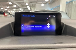 valkoinen Lexus CT 2016 kuva 16.