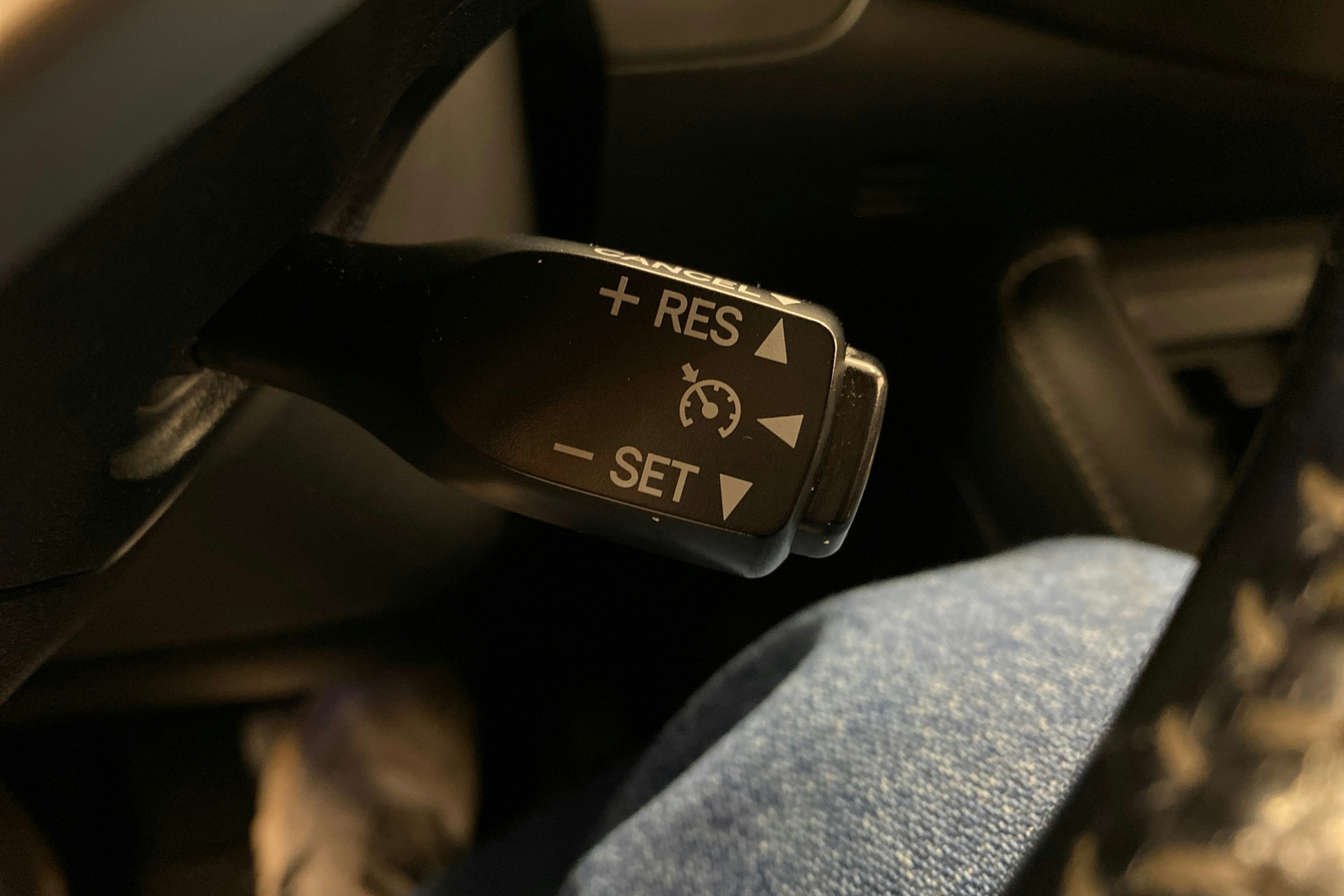 valkoinen Lexus CT 2016 kuva 18.