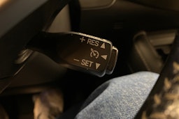 valkoinen Lexus CT 2016 kuva 18.