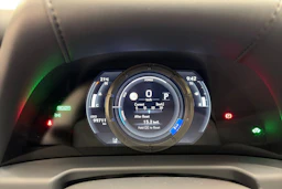 punainen Lexus ES 2020 kuva 17.