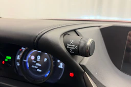 punainen Lexus ES 2020 kuva 35.