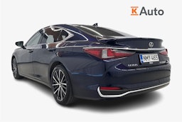 sininen Lexus ES 2022 kuva 2.