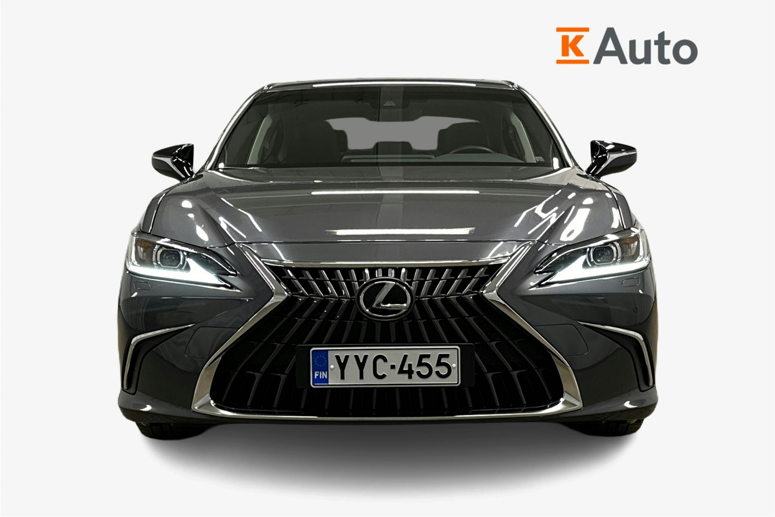 harmaa Lexus ES 2024 kuva 5.