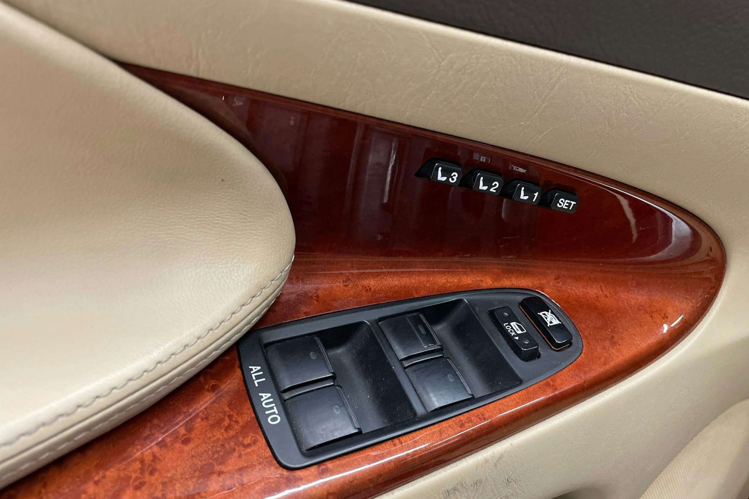 punainen Lexus GS 2007 kuva 22.