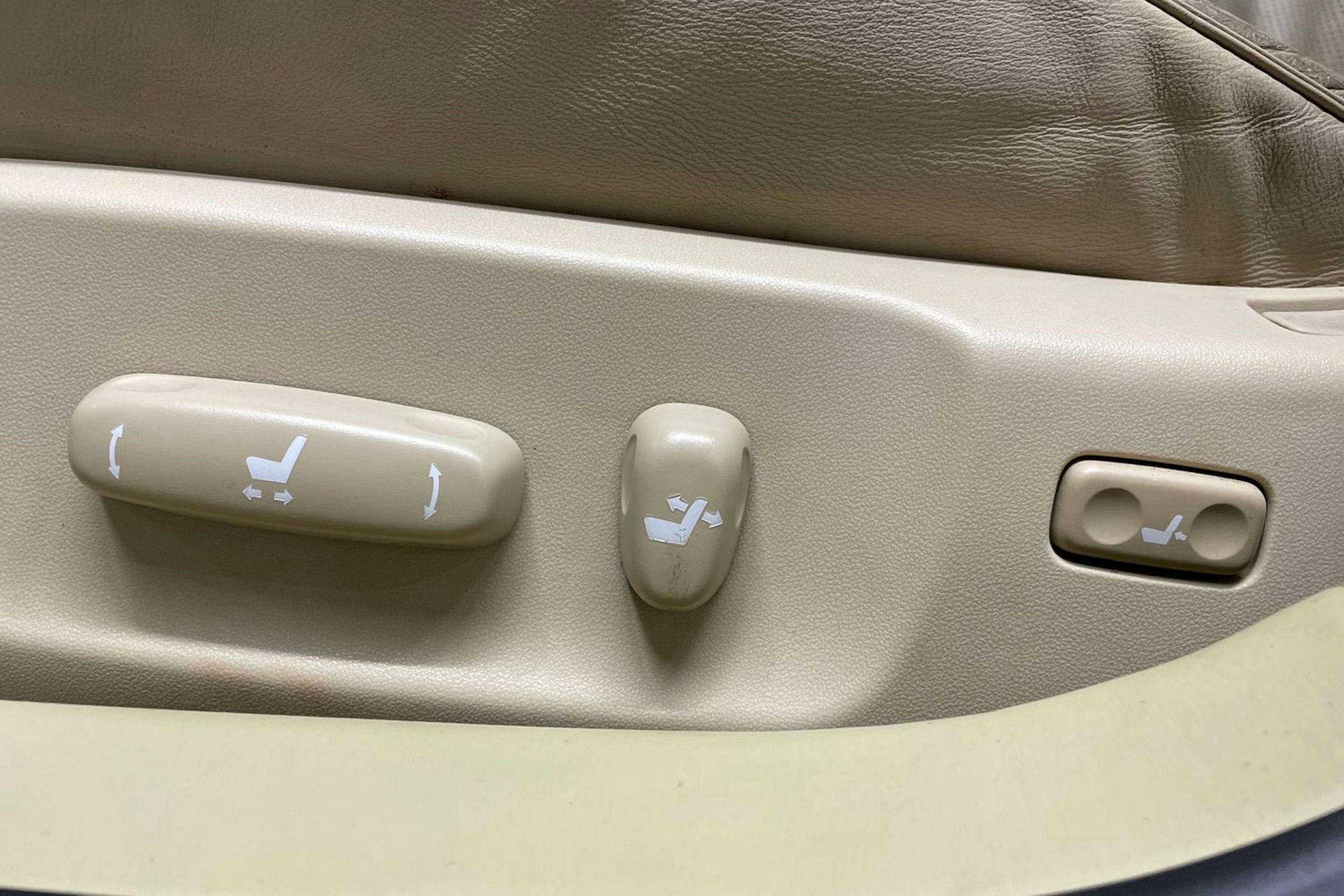 punainen Lexus GS 2007 kuva 23.