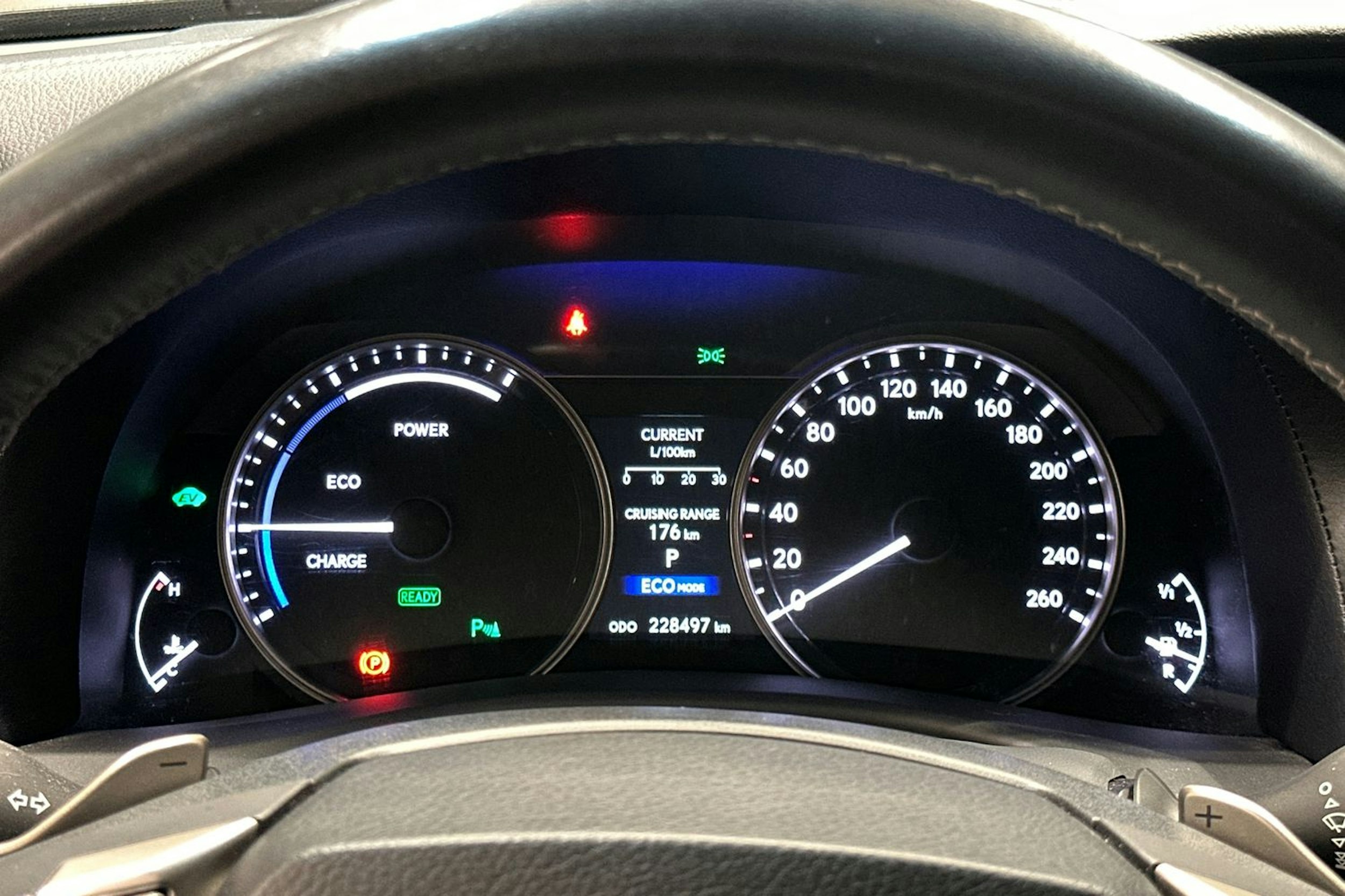 musta Lexus GS 2013 kuva 18.