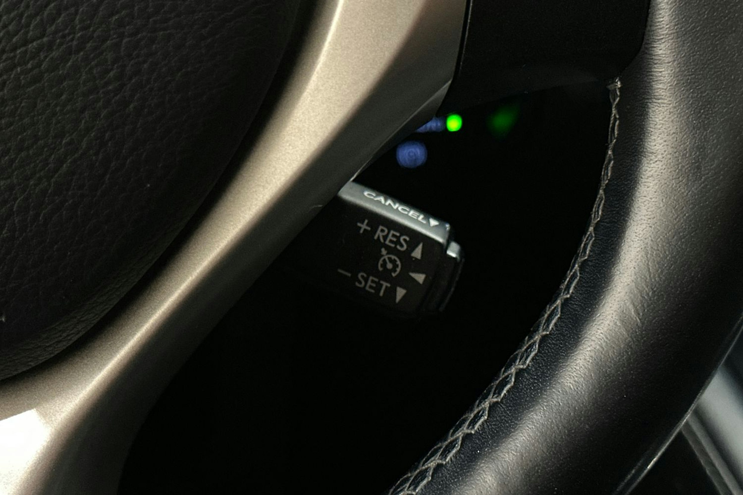 musta Lexus GS 2013 kuva 19.