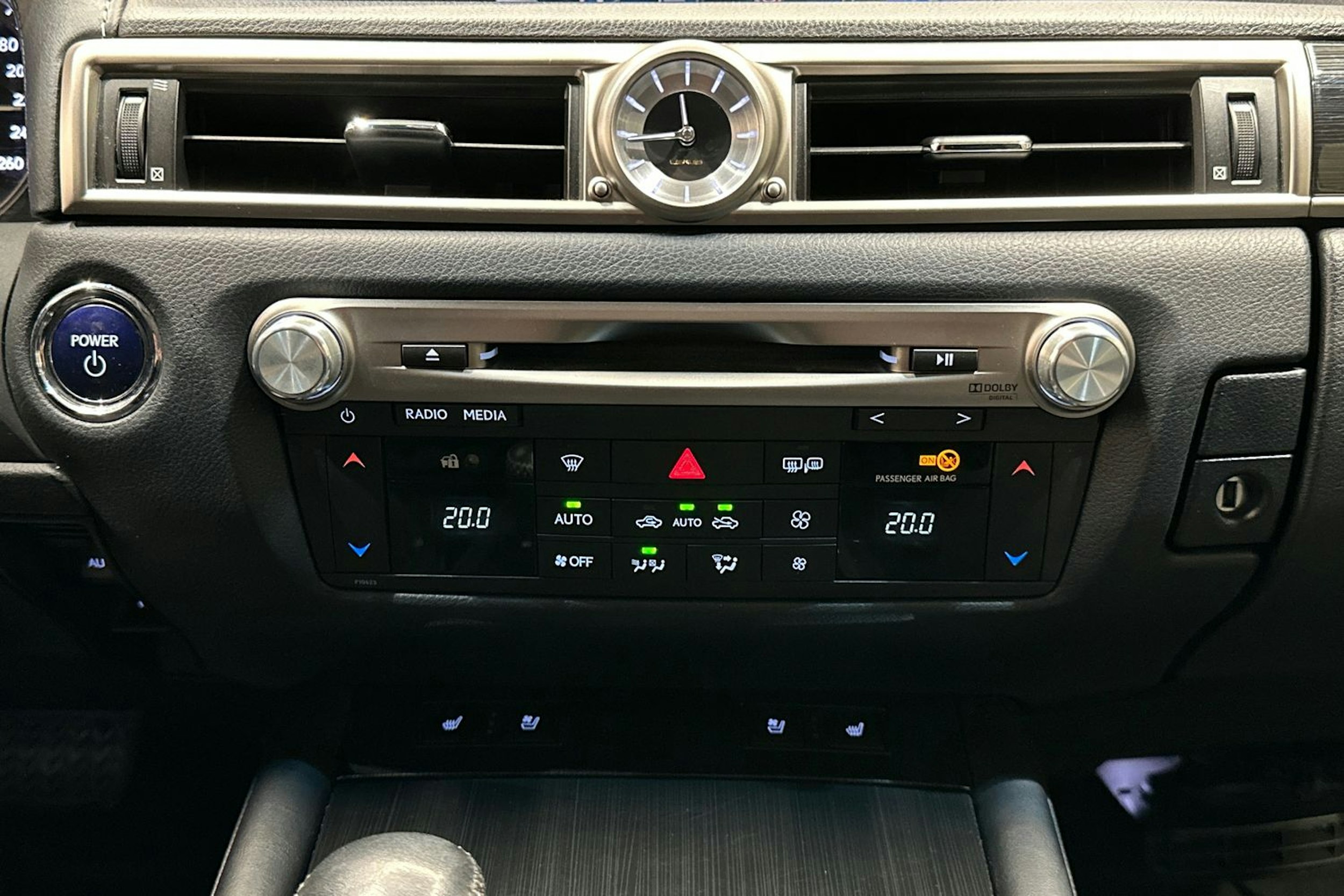 musta Lexus GS 2013 kuva 24.