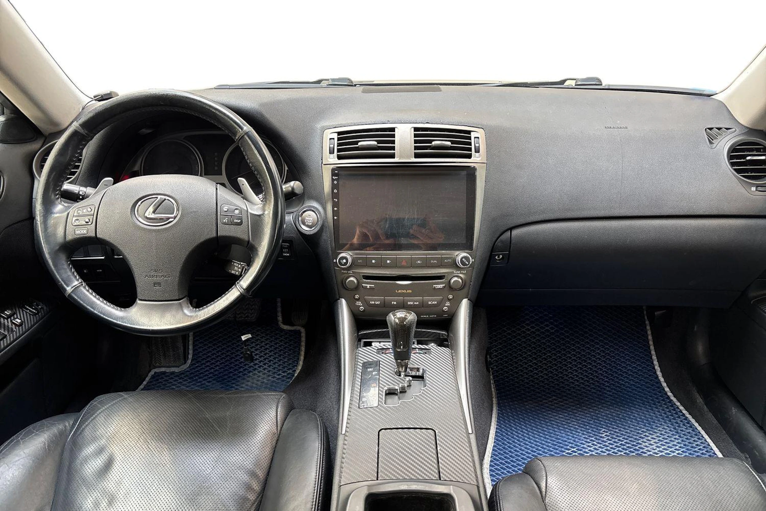Harmaa Lexus IS 2007 kuva 7.