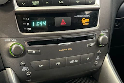 Harmaa Lexus IS 2009 kuva 24.