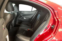 punainen Lexus IS 2012 kuva 8.