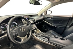 hopea Lexus IS 2013 kuva 7.