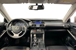hopea Lexus IS 2013 kuva 9.