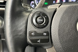 hopea Lexus IS 2013 kuva 17.