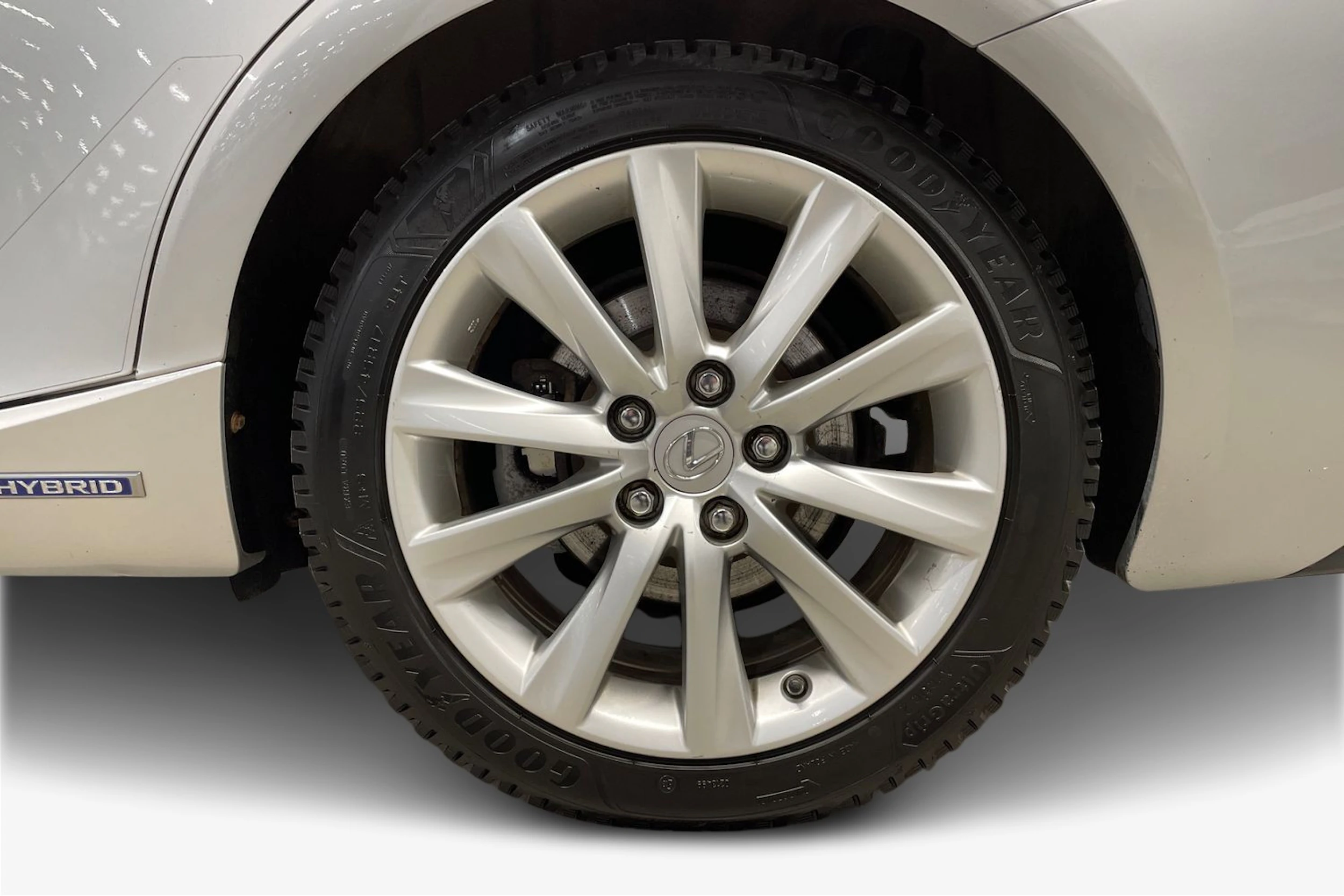 Hopea Lexus IS 2014 kuva 12.
