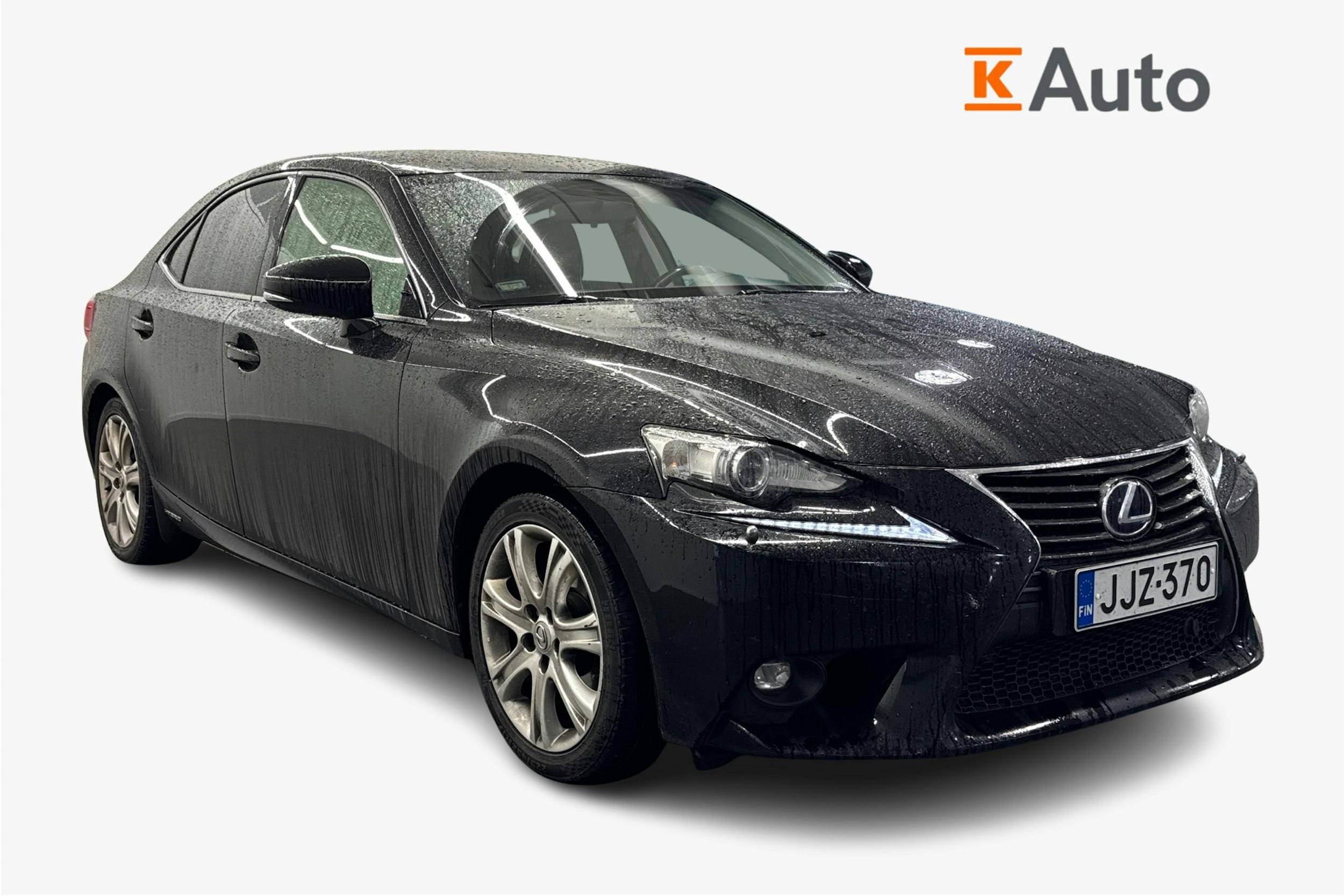 Musta Lexus IS 2016 kuva 1.