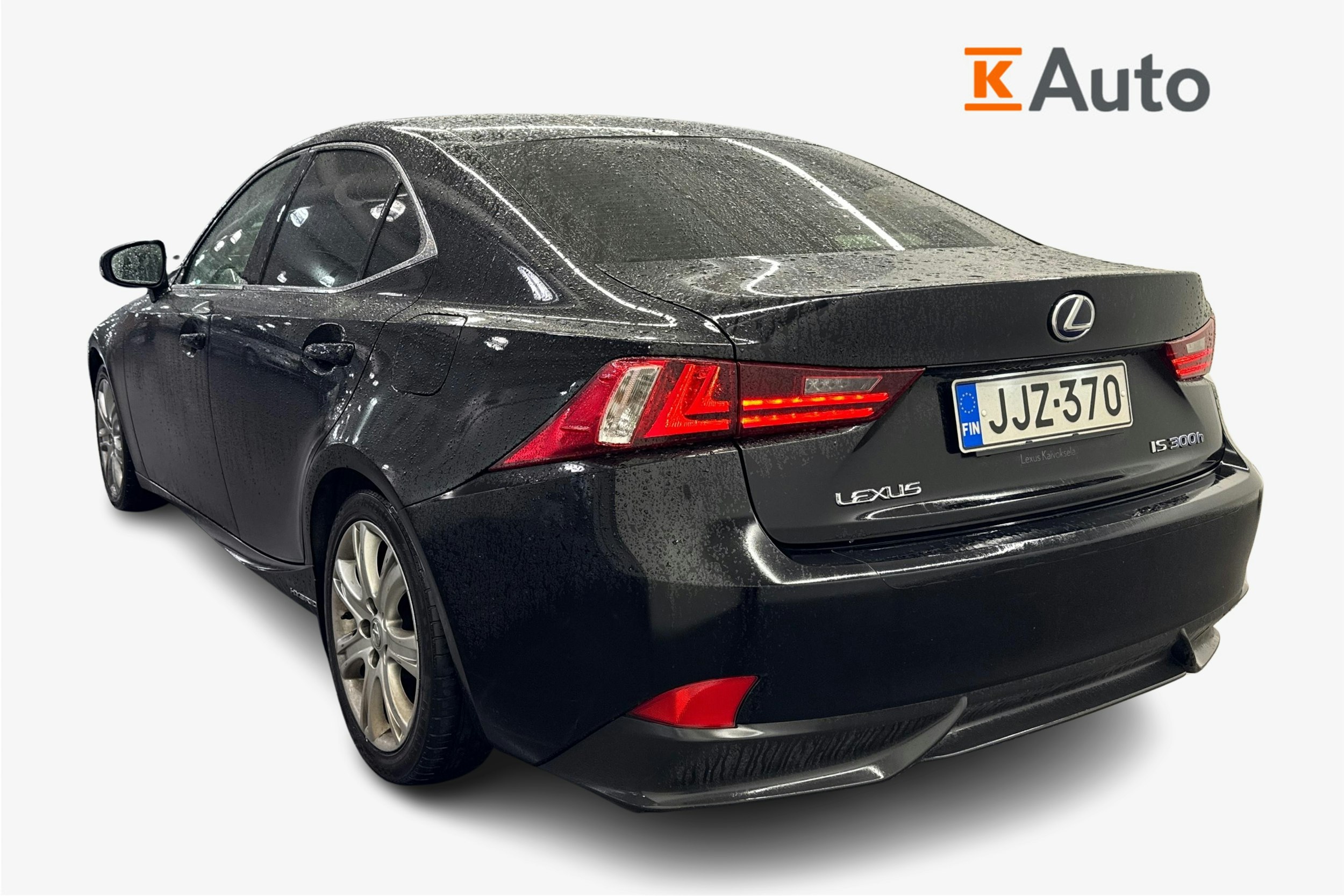 Musta Lexus IS 2016 kuva 2.