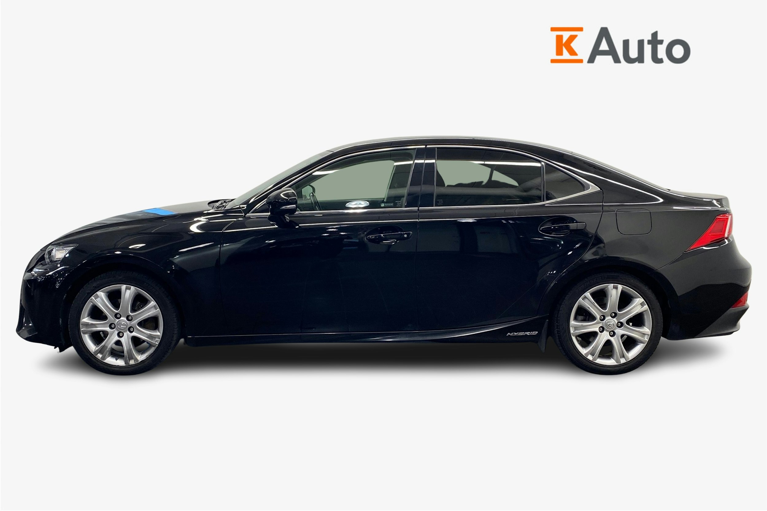 Musta Lexus IS 2016 kuva 6.