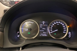 Musta Lexus IS 2016 kuva 14.