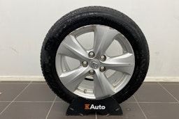 Musta Lexus IS 2016 kuva 23.