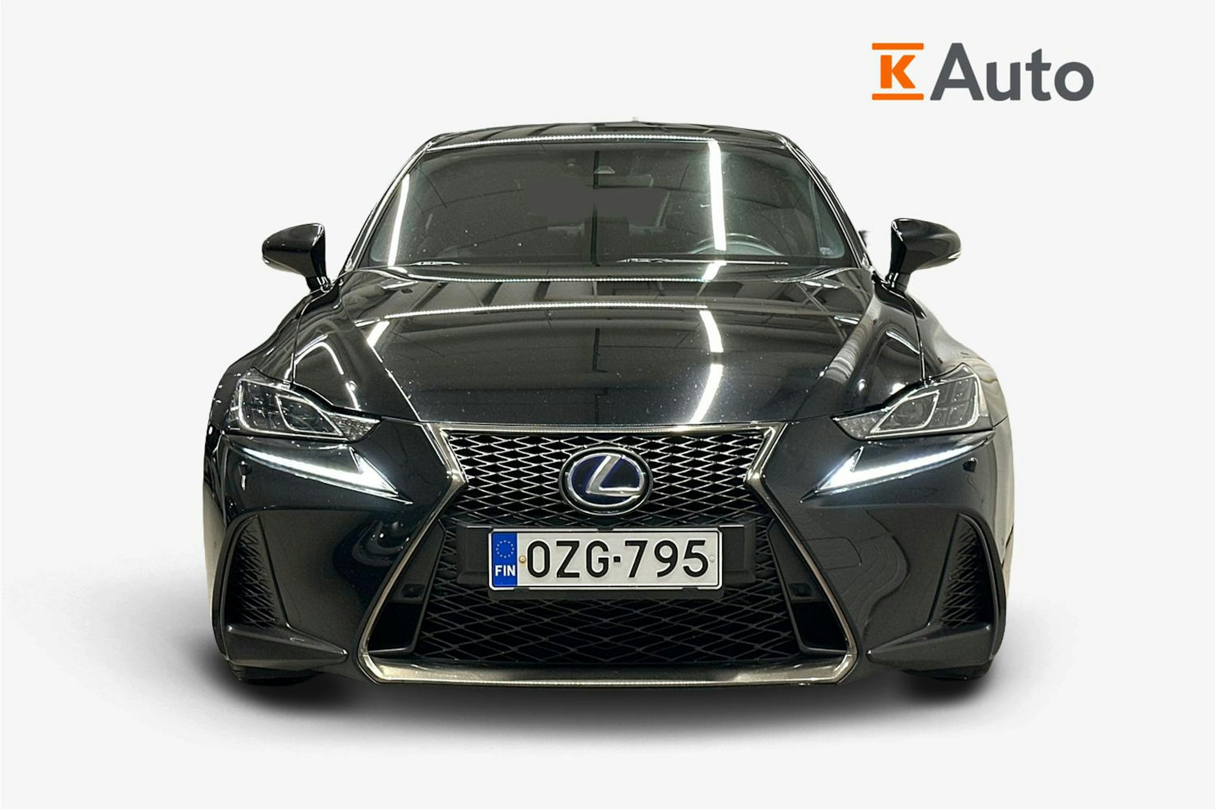 Musta Lexus IS 2017 kuva 4.