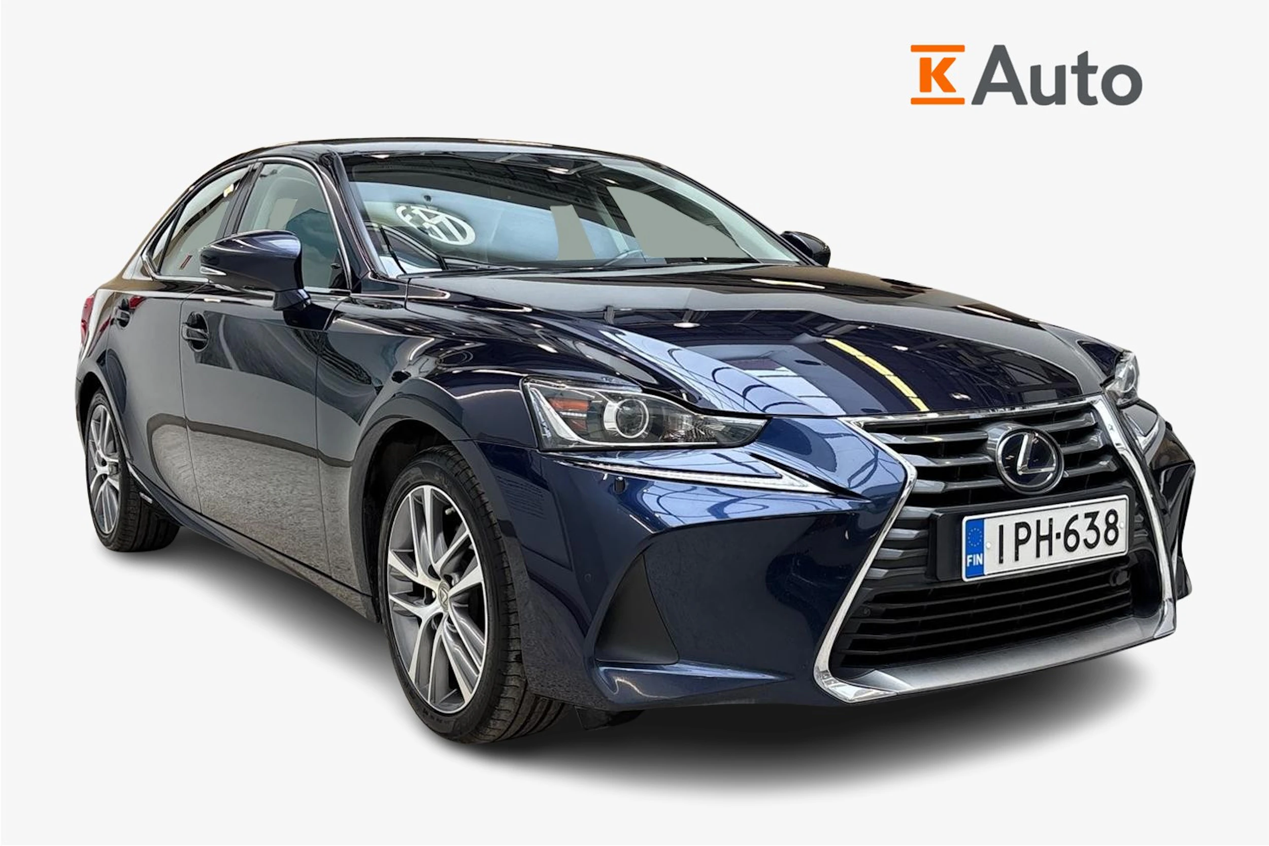 sininen Lexus IS 2019 kuva 1.