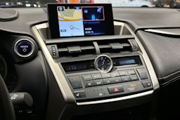 musta Lexus NX 2014 kuva 23.