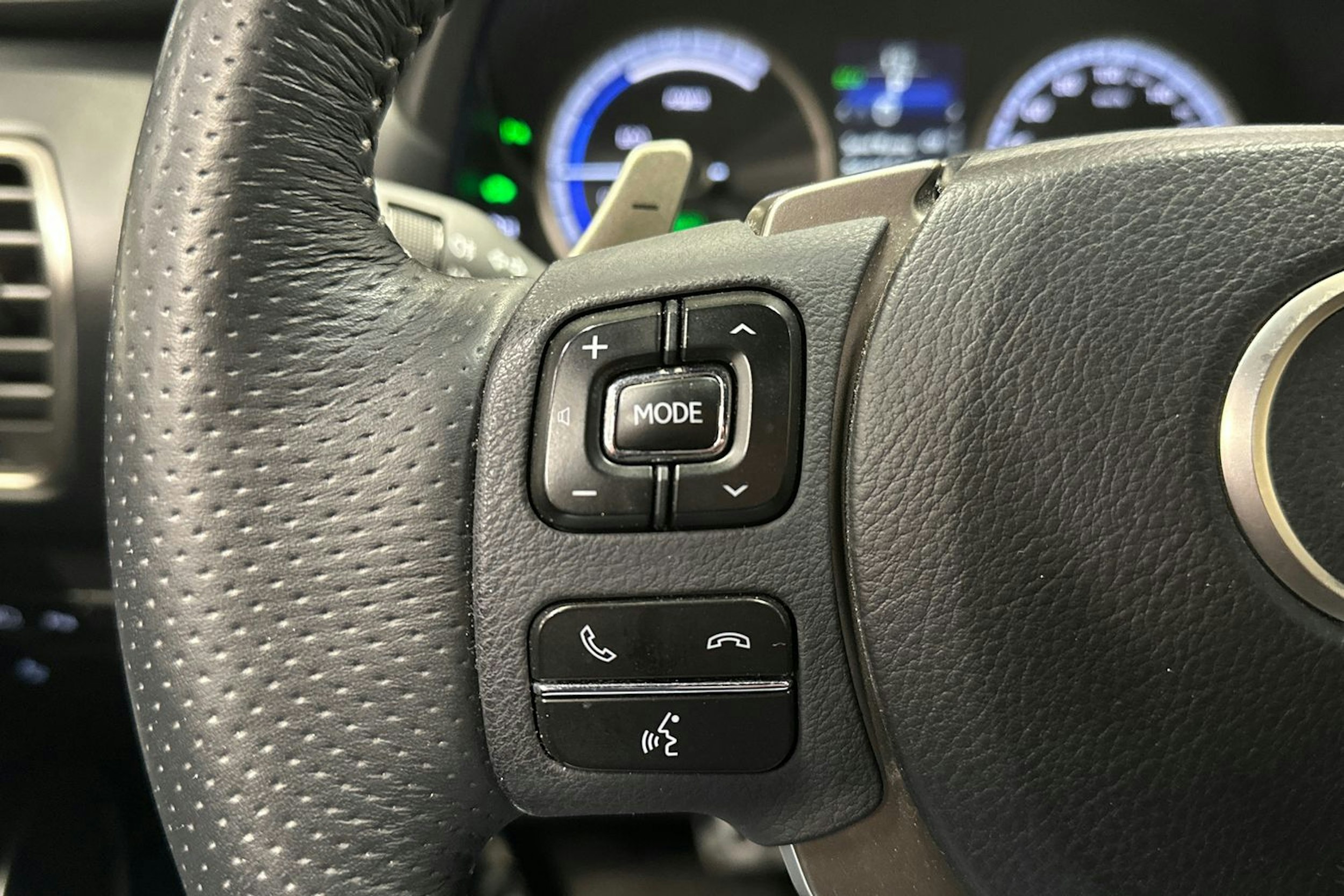 musta Lexus NX 2014 kuva 27.