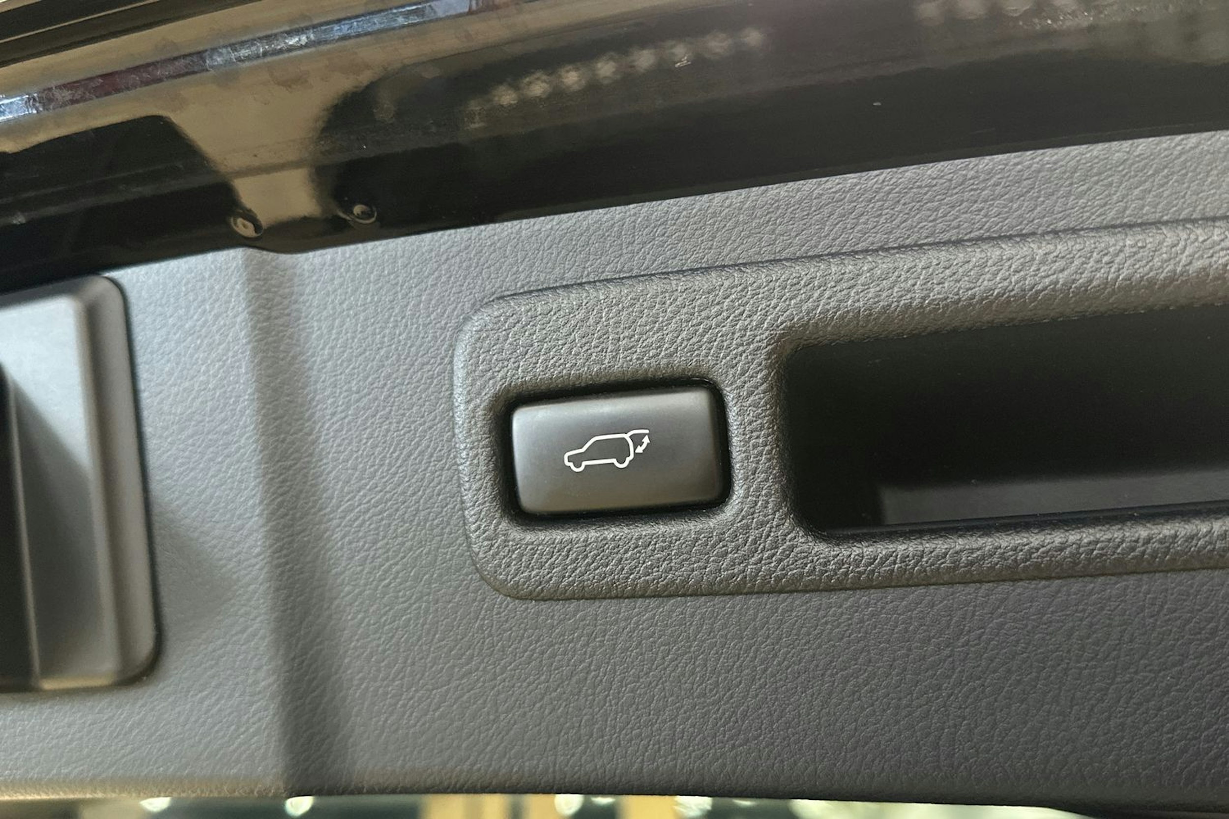 musta Lexus NX 2014 kuva 34.