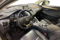 hopea Lexus NX 2015 kuva 3.