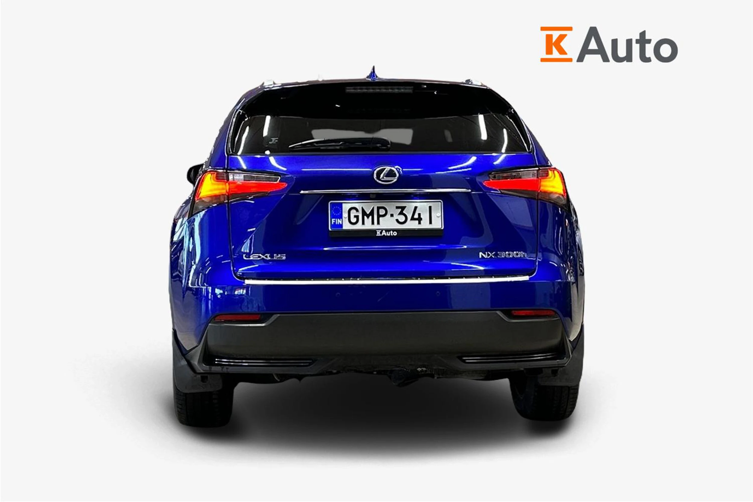 Sininen Lexus NX 2017 kuva 4.