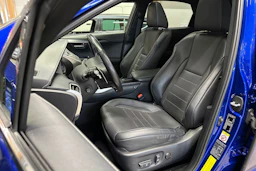 Sininen Lexus NX 2017 kuva 17.