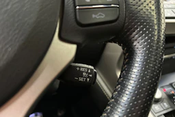 Sininen Lexus NX 2017 kuva 27.