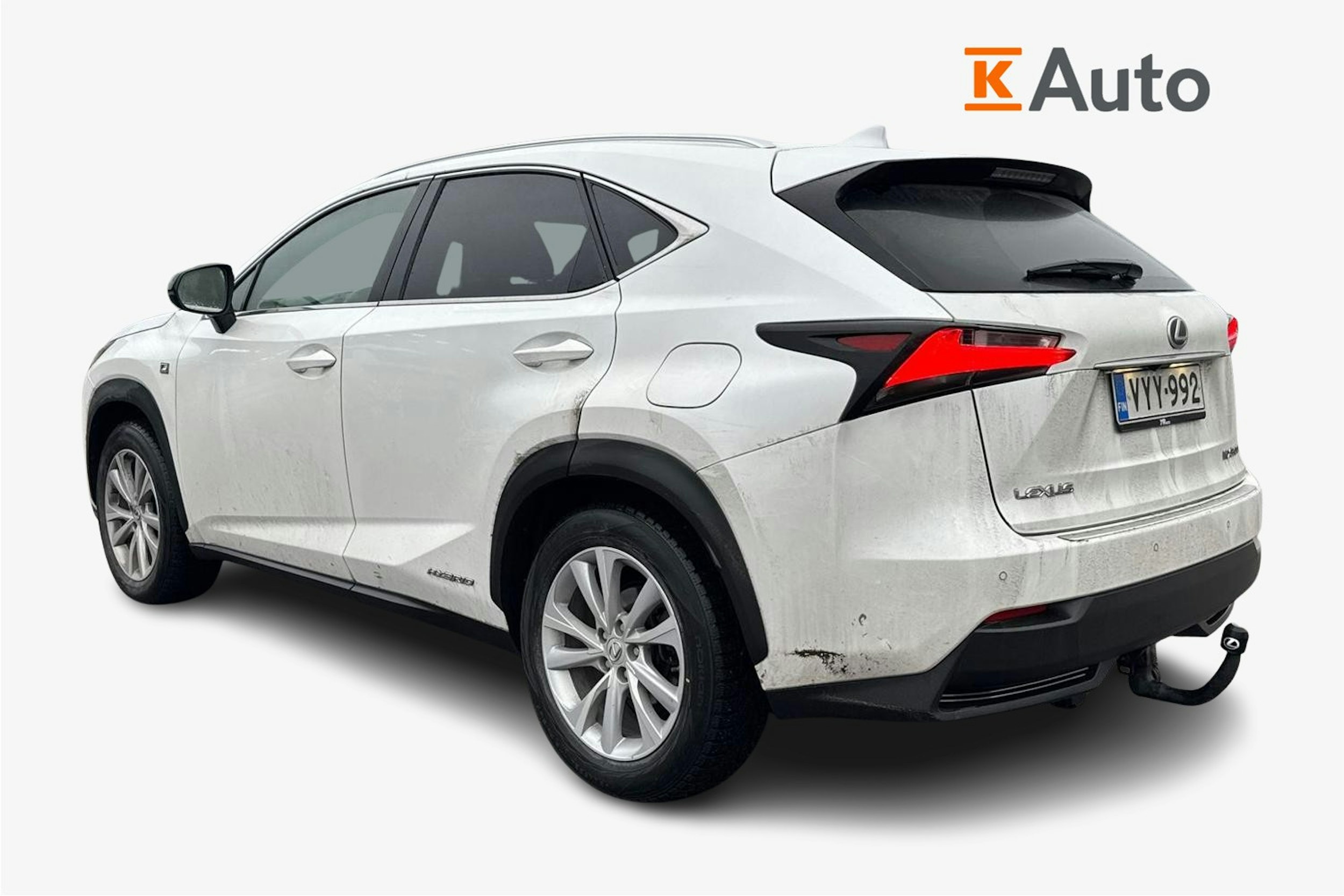 valkoinen Lexus NX 2017 kuva 2.