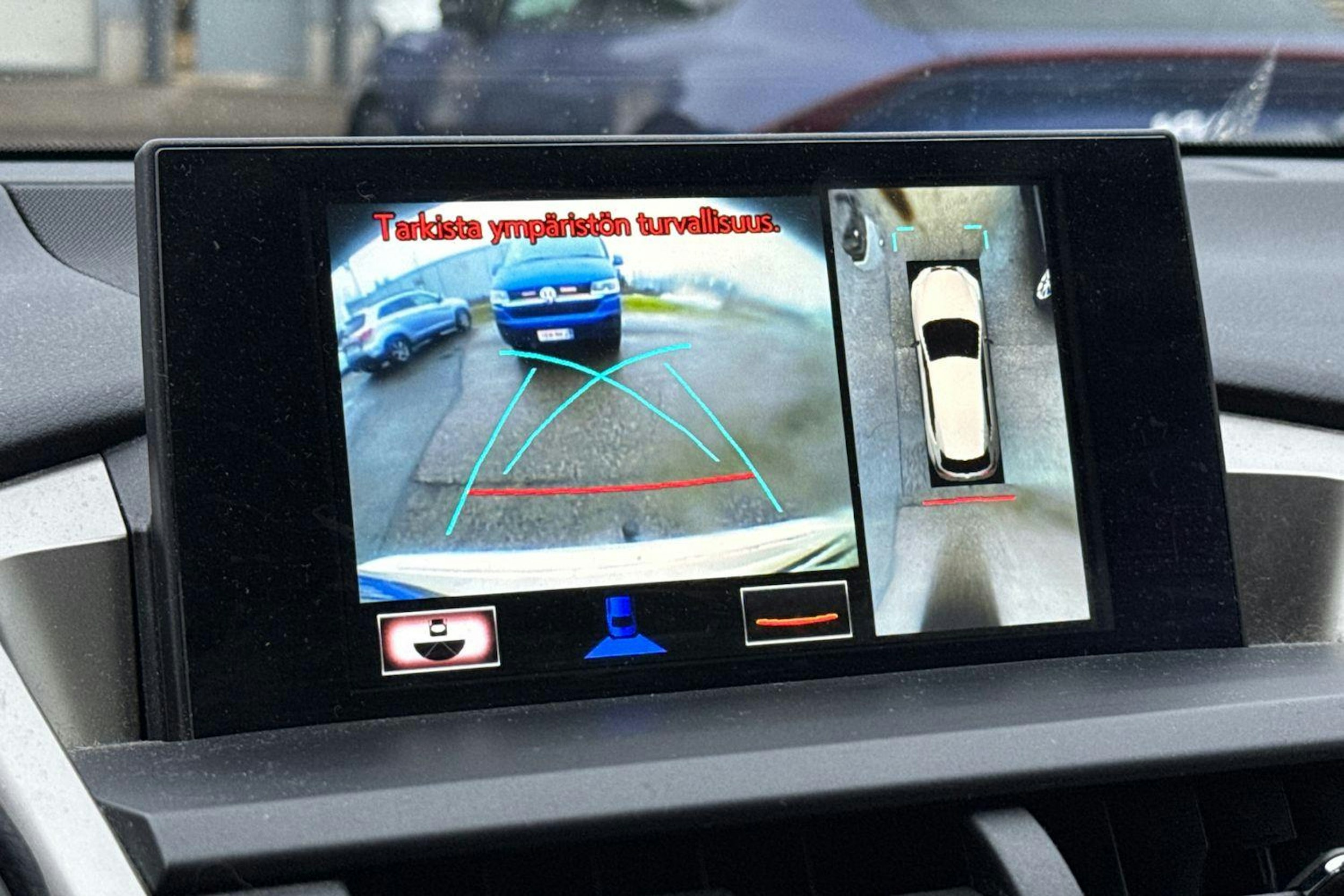 valkoinen Lexus NX 2017 kuva 13.