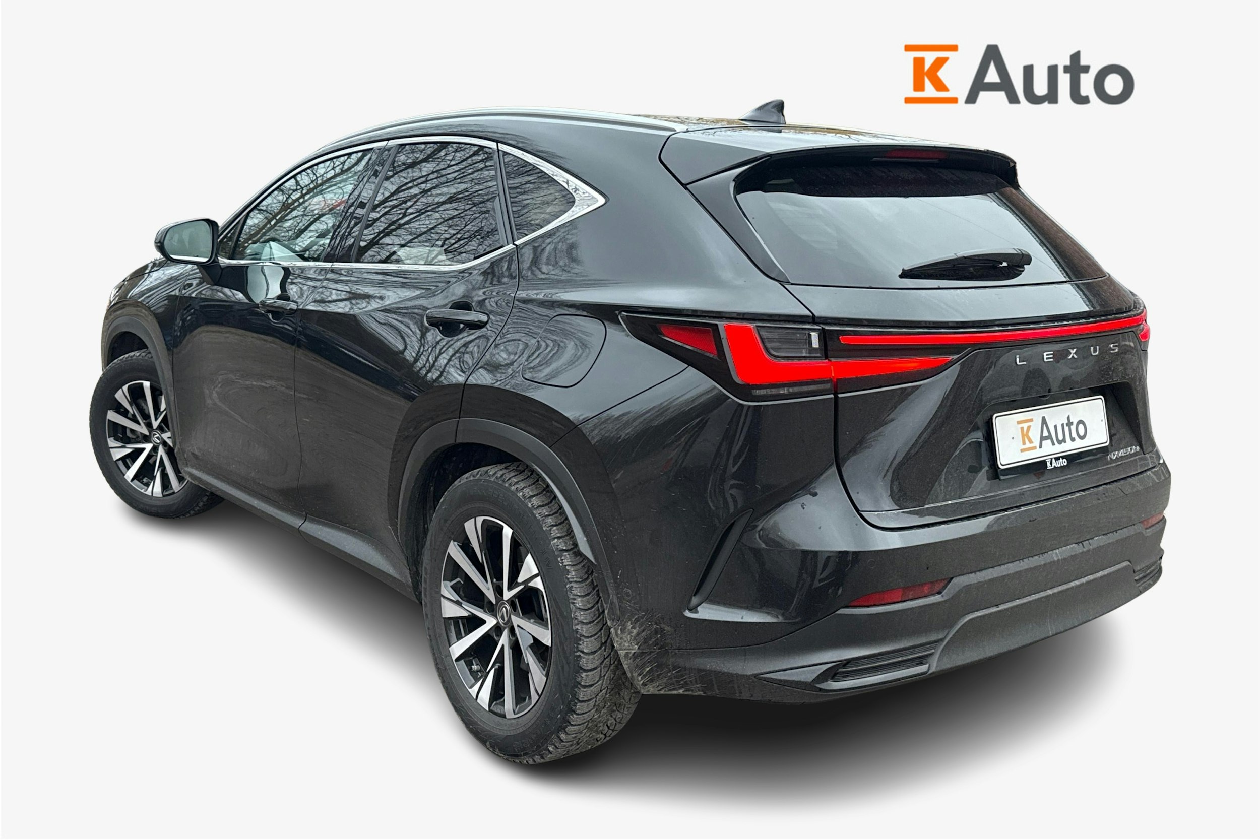 musta Lexus NX 2022 kuva 2.