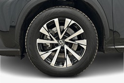 musta Lexus NX 2022 kuva 11.